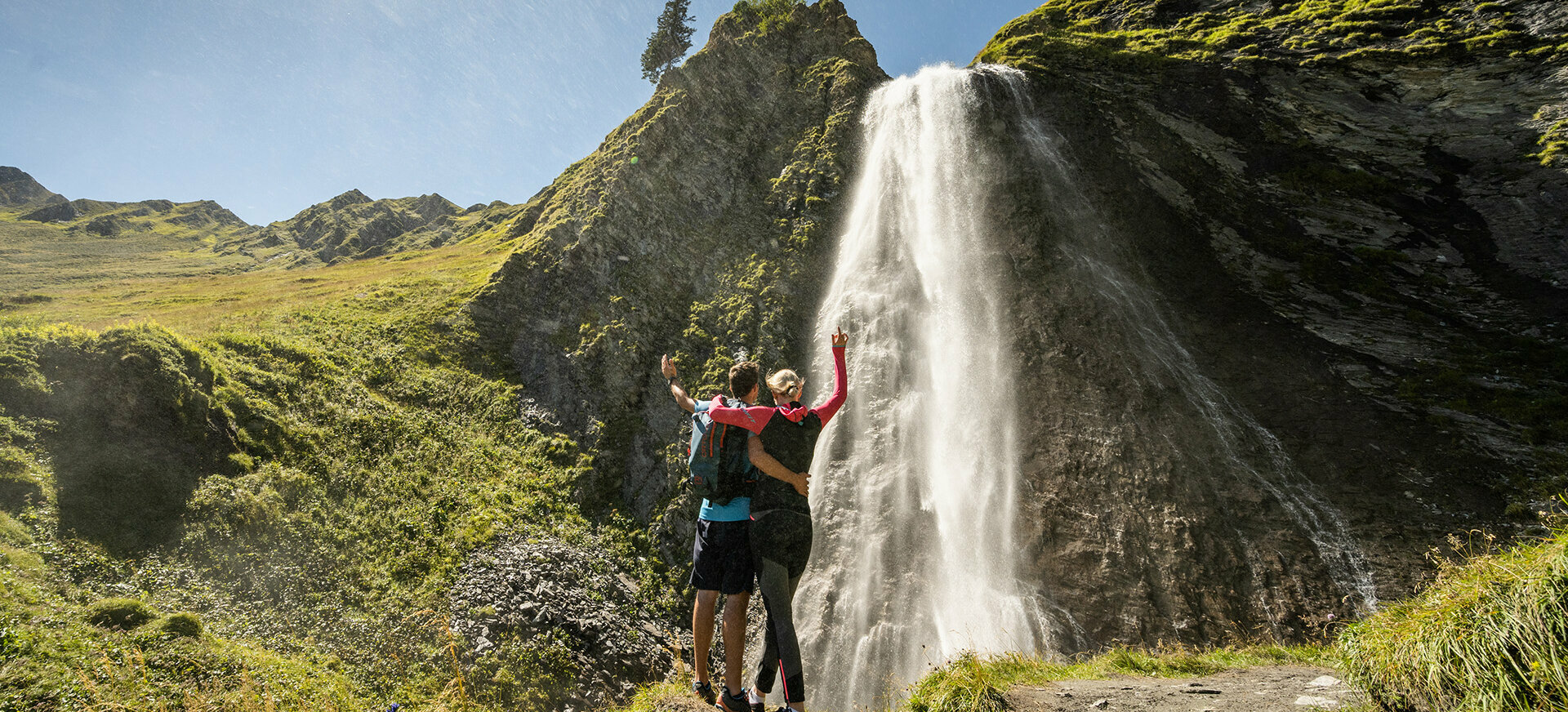 Einzigartige Plätze und pure Magie sommerurlaub wasserfall hintertux naturpark